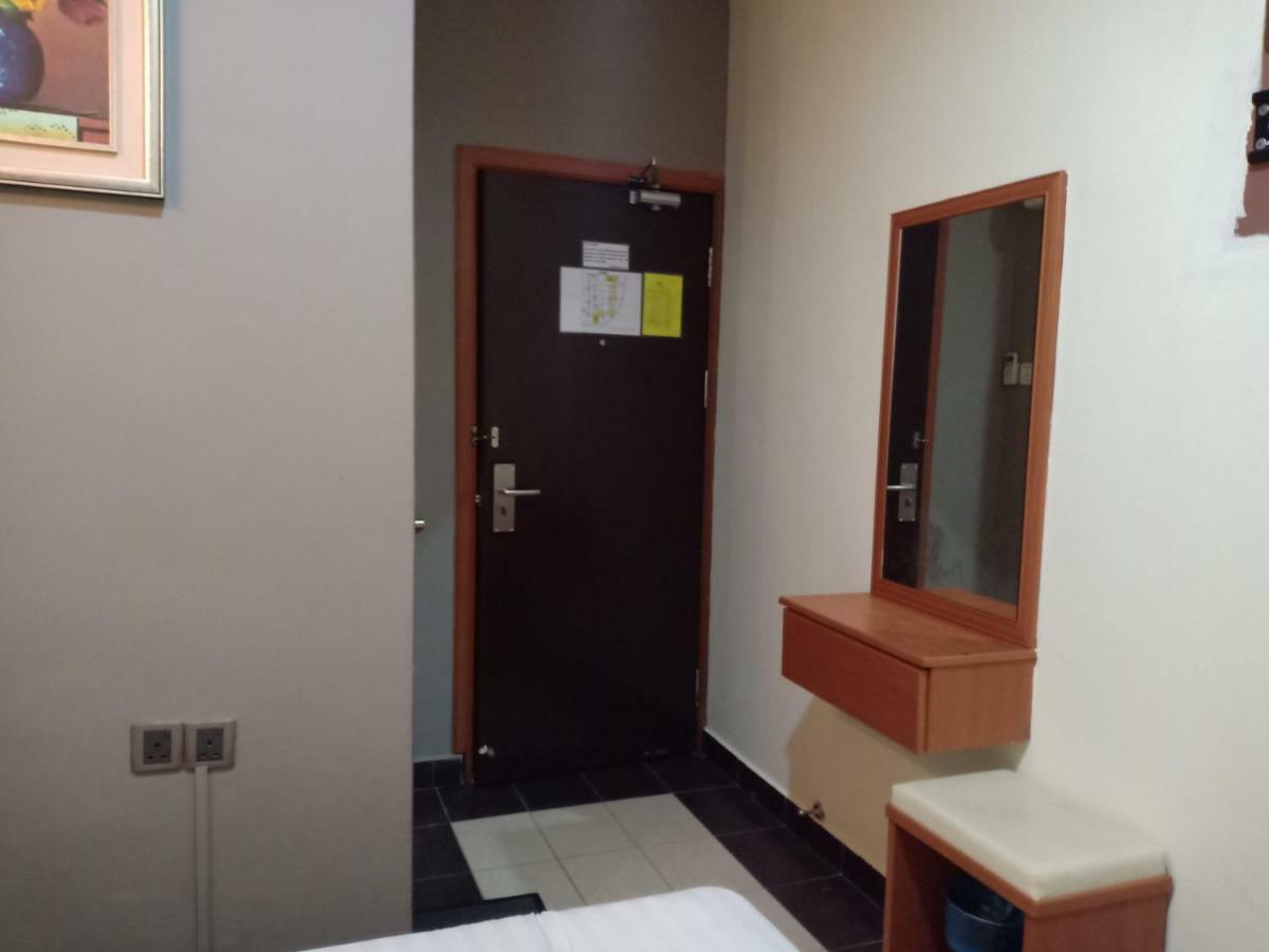 Tc Inn Business Hotel @ Seri Kembangan Dış mekan fotoğraf