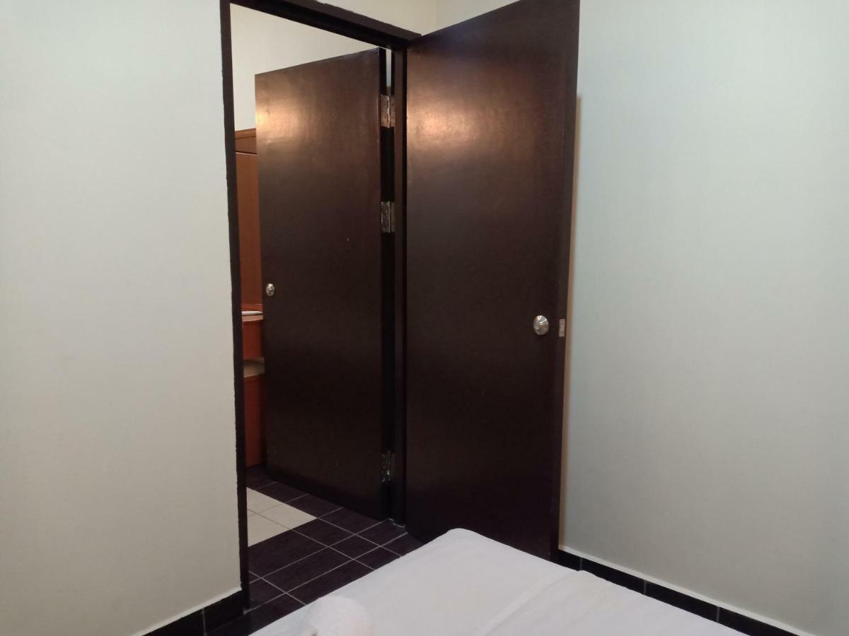 Tc Inn Business Hotel @ Seri Kembangan Dış mekan fotoğraf