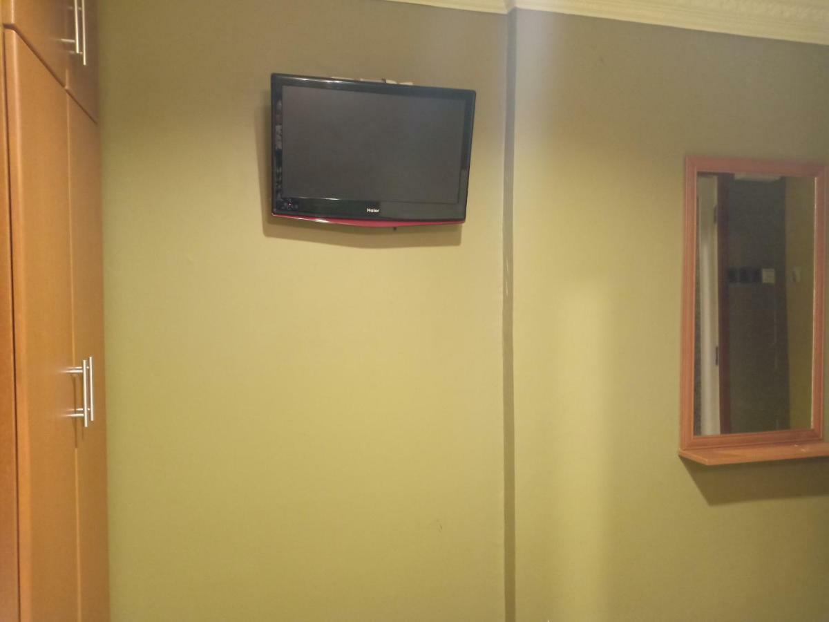 Tc Inn Business Hotel @ Seri Kembangan Dış mekan fotoğraf