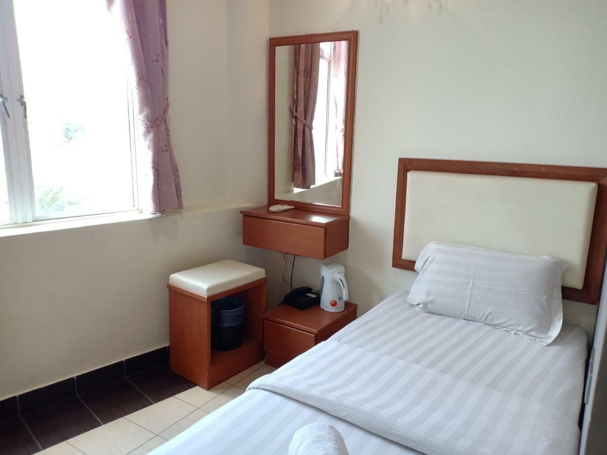 Tc Inn Business Hotel @ Seri Kembangan Dış mekan fotoğraf